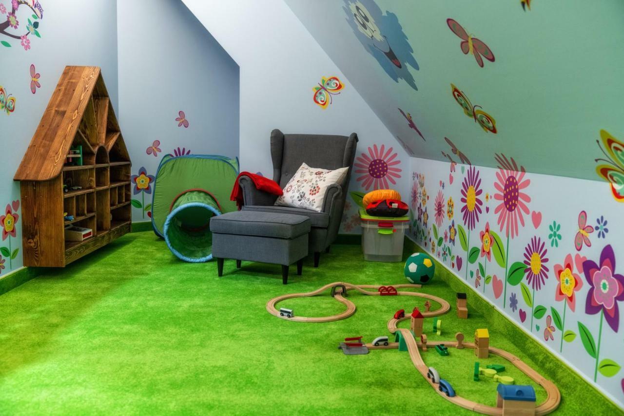 Apartamenty Bialczanskie ビャウカ エクステリア 写真